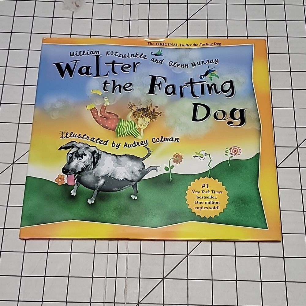 Walter the Farting Dog by Wm‎ Kotzwinkle and Glenn Murray EUC - Paperback Book